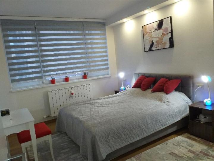 Trosoban Apartman Sarajevo, Ilidza Centar Екстер'єр фото